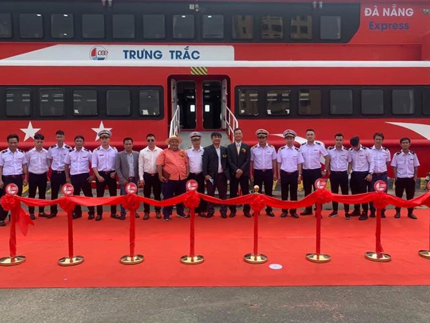 Đạibiểu tham dự khai trương tàu cao tốc Đà Nẵng Lý Sơn